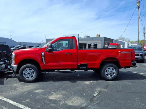 RACE RED 2026 Ford F-350 XLT