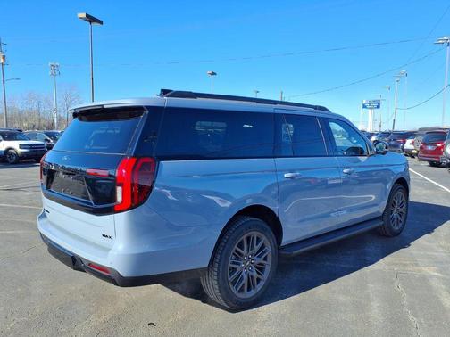 2026 Ford Expedition Max Platinum