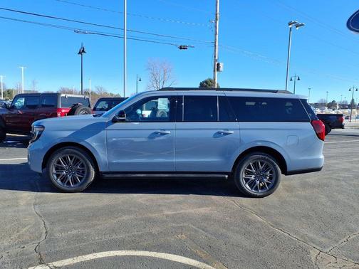 2026 Ford Expedition Max Platinum