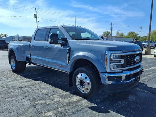 2025 Ford F-450 Lariat
