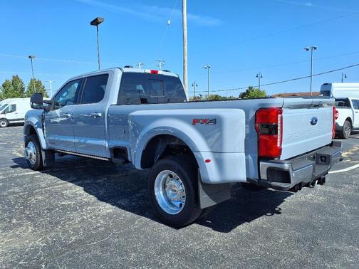 2025 Ford F-450 Lariat