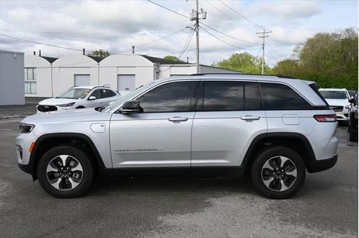 2022 Jeep Grand Cherokee 4xe Base