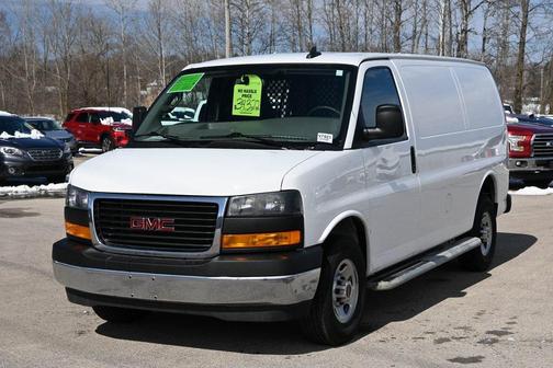 2023 GMC Savana 2500 Work Van