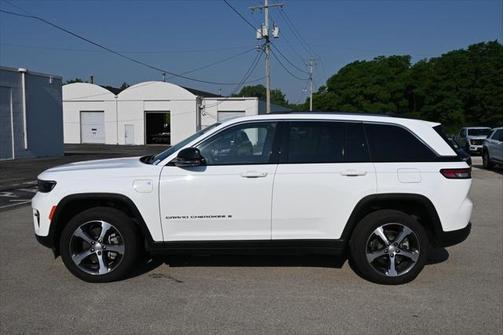 2023 Jeep Grand Cherokee 4xe Base