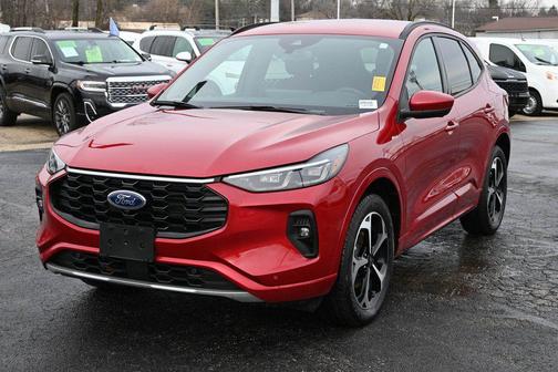 2024 Ford Escape ST-Line Elite