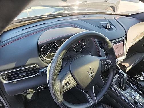 2024 Maserati Levante Modena Ultima
