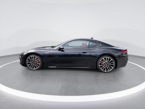 2024 Maserati GranTurismo Trofeo