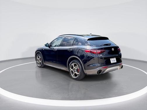 2022 Alfa Romeo Stelvio Ti