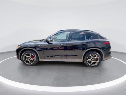 2022 Alfa Romeo Stelvio Ti