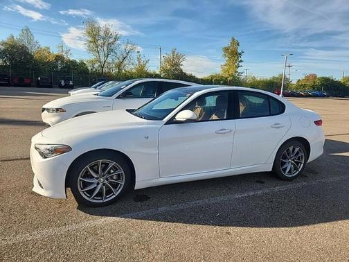 2022 Alfa Romeo Giulia Ti