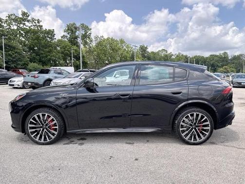 2025 Maserati Grecale Trofeo