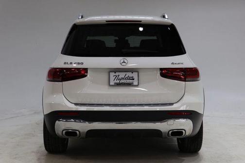 Polar White 2022 Mercedes-Benz GLB 250 4MATIC
