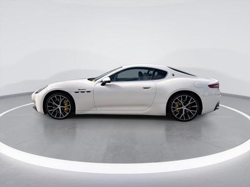 2024 Maserati GranTurismo Modena