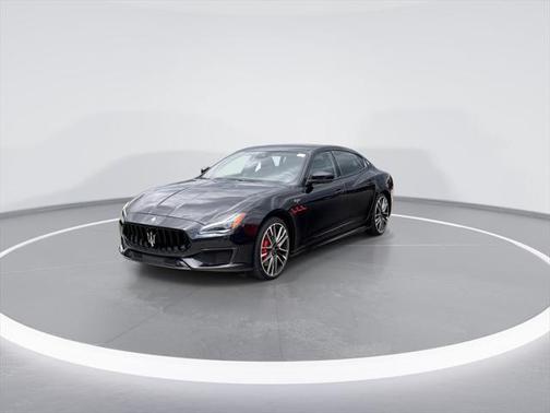 2022 Maserati Quattroporte Trofeo