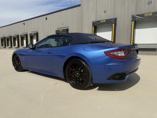 2015 Maserati GranTurismo Sport
