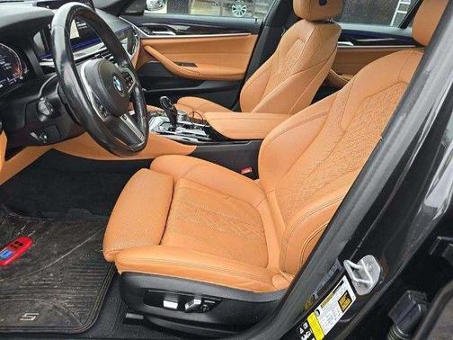 2023 BMW 540 i xDrive