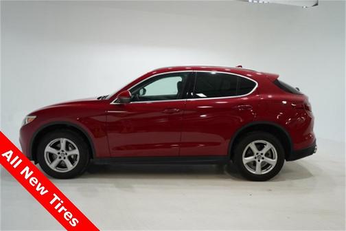 2018 Alfa Romeo Stelvio Base