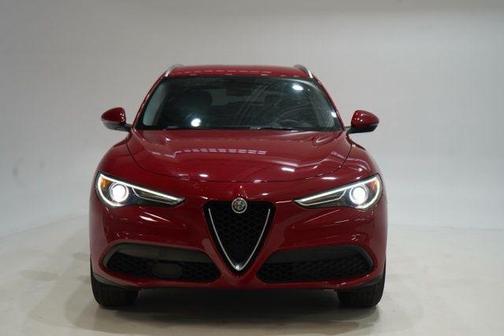 2018 Alfa Romeo Stelvio Base