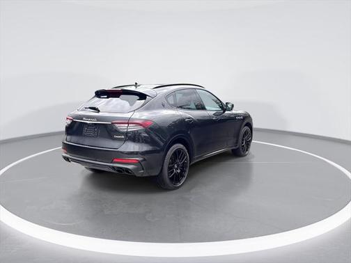 2022 Maserati Levante Modena