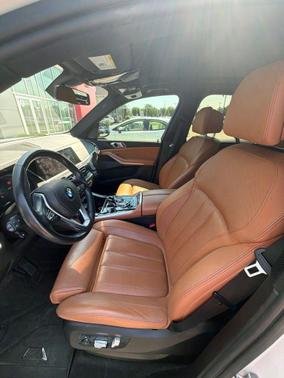 White Metallic 2020 BMW X5 xDrive40i