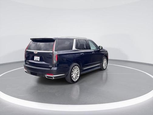 2022 Cadillac Escalade Premium Luxury