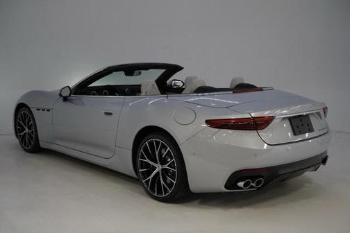 2026 Maserati GranCabrio AWD