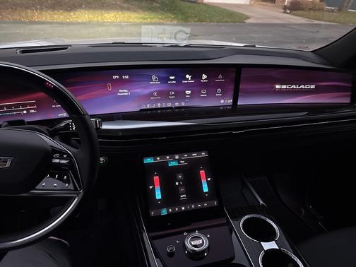 2025 Cadillac Escalade Premium Luxury