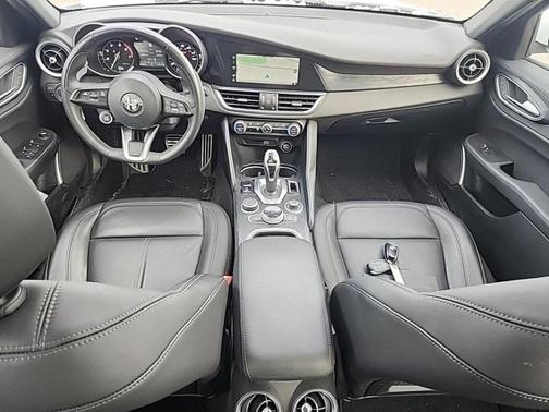 2022 Alfa Romeo Giulia Sprint
