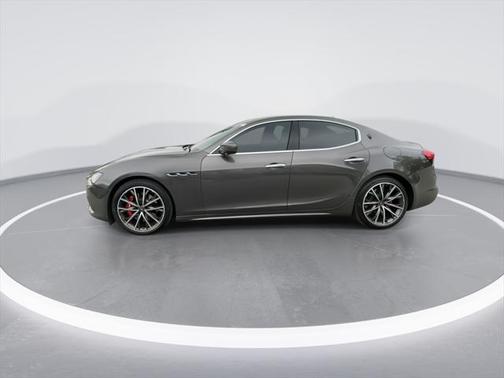 2023 Maserati Ghibli Modena Q4