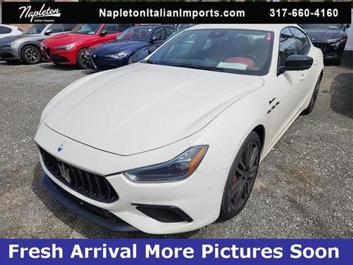 2022 Maserati Ghibli Modena Q4