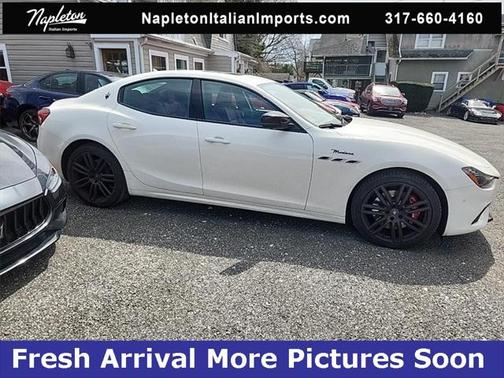 2022 Maserati Ghibli Modena Q4