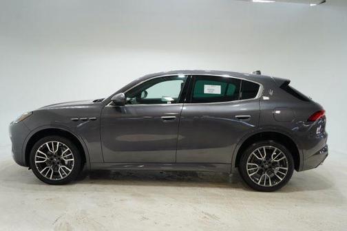 2025 Maserati Grecale Base