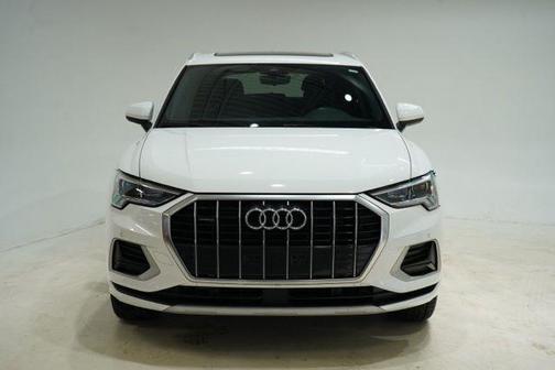 2023 Audi Q3 Premium 40 TFSI quattro Tiptronic