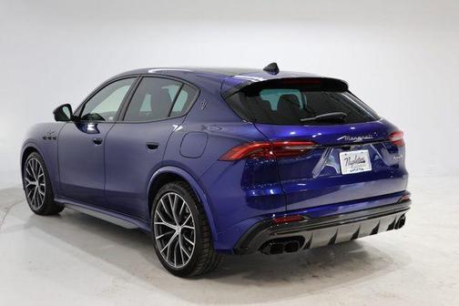 Blu Intenso Metallic 2024 Maserati Grecale Trofeo