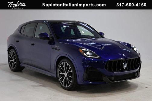 Blu Intenso Metallic 2024 Maserati Grecale Trofeo