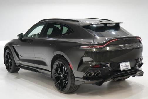 2025 Aston Martin DBX 707