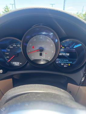 Volcano Grey Metallic 2018 Porsche Macan Macan