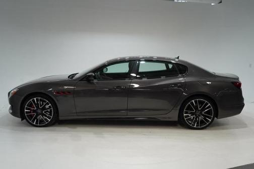 2023 Maserati Quattroporte Trofeo