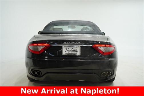 2016 Maserati GranTurismo Base