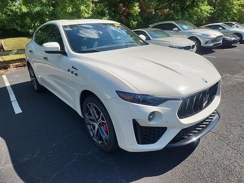 2023 Maserati Levante Modena