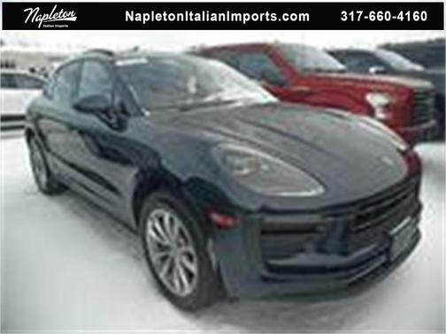 2022 Porsche Macan Base