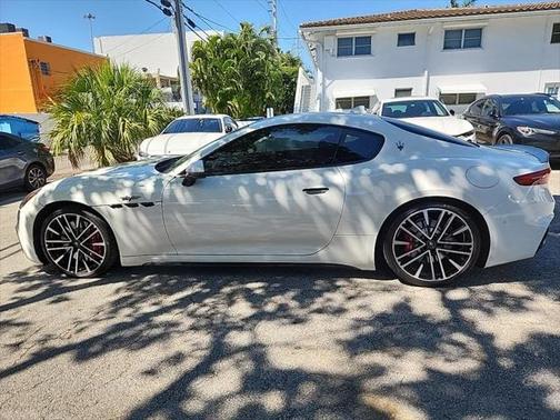 2024 Maserati GranTurismo Trofeo