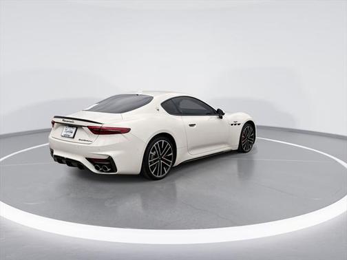 2024 Maserati GranTurismo Trofeo