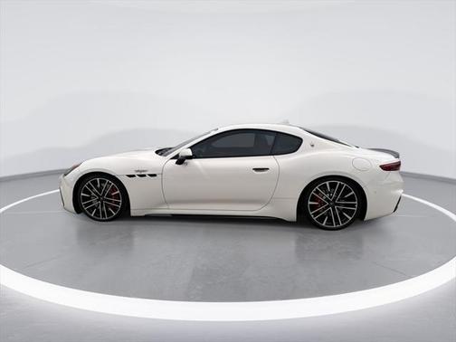 2024 Maserati GranTurismo Trofeo
