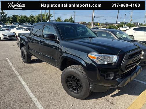 2022 Toyota Tacoma SR