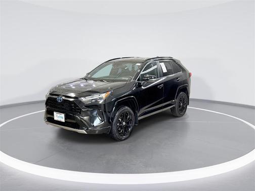 2024 Toyota RAV4 Hybrid SE