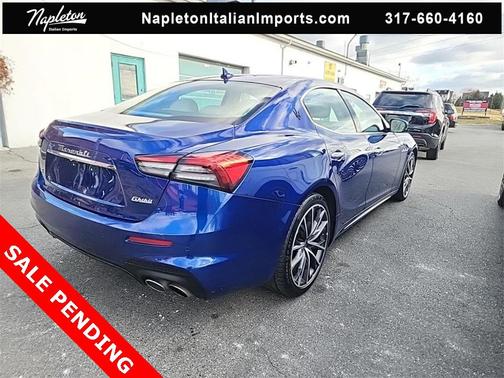 2022 Maserati Ghibli Modena Q4
