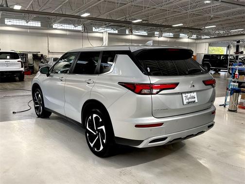 2024 Mitsubishi Outlander SE 2.5 2WD