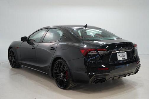 2022 Maserati Ghibli Trofeo