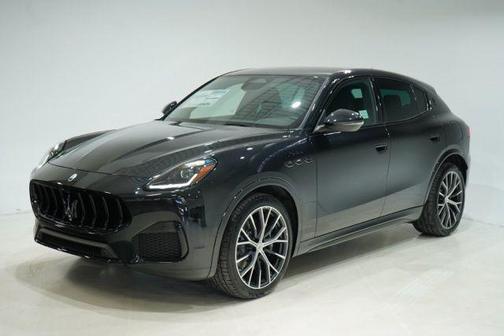 Nero Tempesta 2026 Maserati Grecale Modena